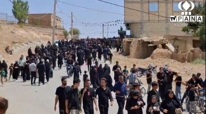 پیاده روی مردم شهرستان چادگان از مسیر چادگان به شهر زیارتی رزوه 