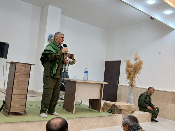 دانش‌آموزان شهرستان‌های جنوبی کرمان در سفر به اهواز از یادمان‌های دفاع مقدس