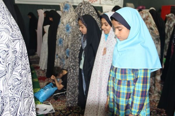  برگزاری‌ مراسم‌ نمازجمعه در مصلی بزرگ نسیم‌شهر