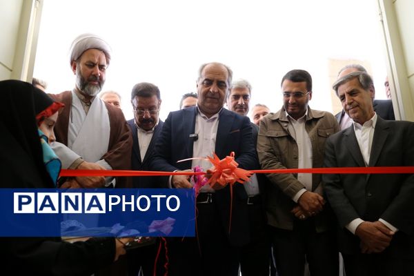 افتتاح آموزشگاه ۱۲ کلاسه شهید آیت الله آل هاشم 