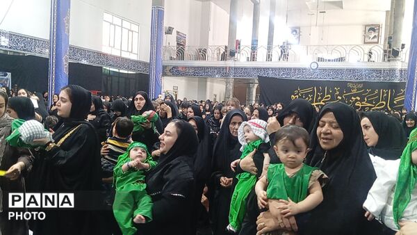همایش بزرگ شیرخواران حسینی در قروه