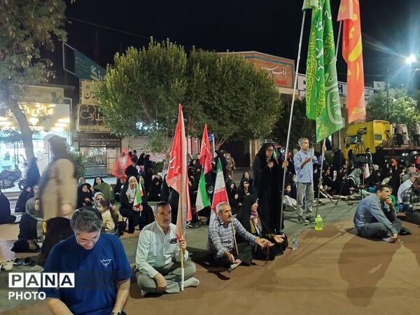 خاطره ۱۶۸ شهید در «۱۶۸ شب»؛ نیشابور میزبان اجتماع پرشور مردم