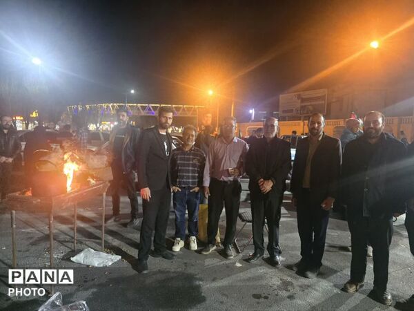 بازدید مدیرکل آموزش و پرورش استان از موکب‌های فرهنگیان و دانش‌آموزی ناحیه دو یزد