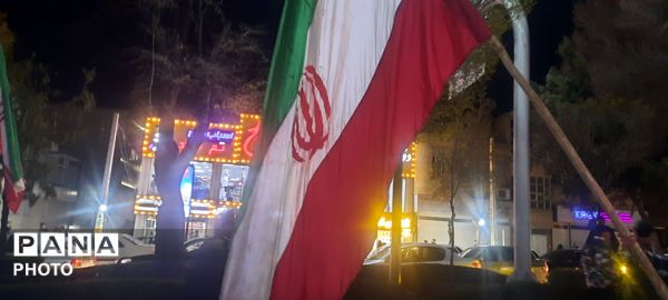 تشییع باشکوه شهید محمد مولوی و مردمی که میدان را خالی نکردند