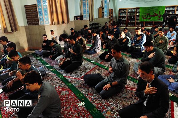 سه شنبه های مهدوی در دبیرستان باقرالعلوم ناحیه دو شهرری 