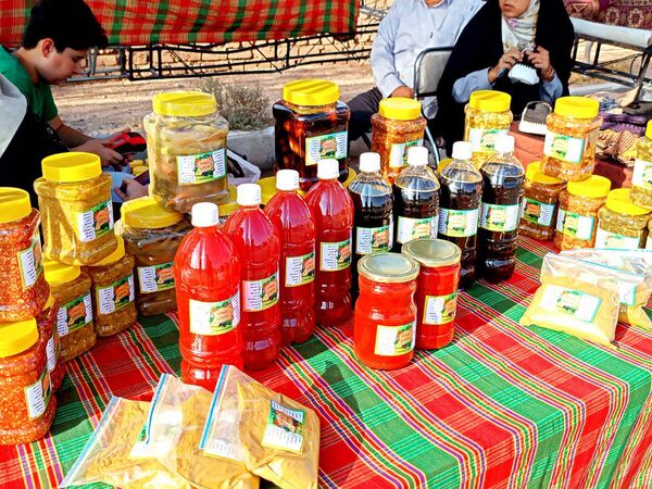 جشنواره شیره انگور ترشیزی کهن