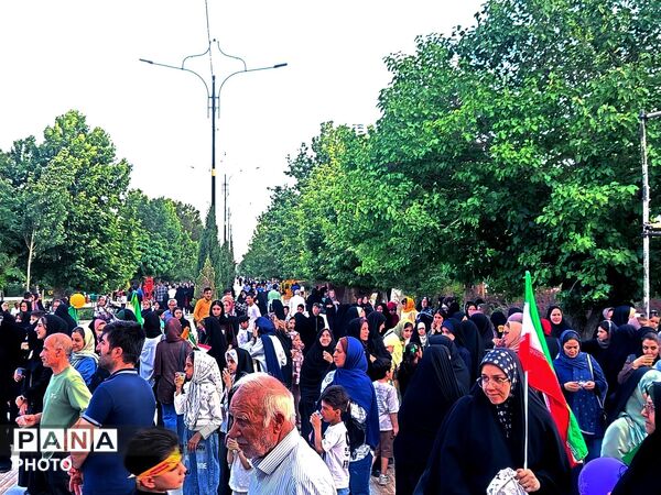 پیاده روی حرم تا حرم