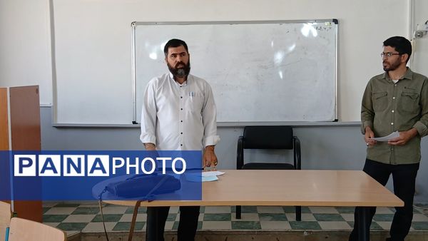 برگزاری دوره توانمند سازی مربیان پرورشی شهرستان ملارد 