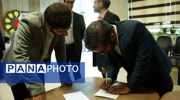 مراسم تجلیل و نکوداشت معاونان و مربیان پرورشی در کاشان