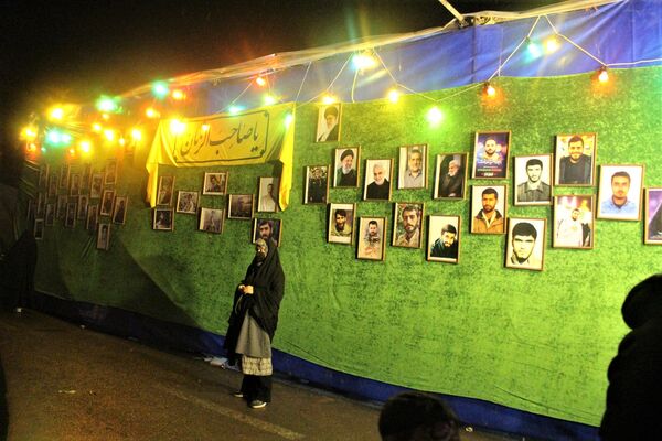 شور و عشق زائران جشن نیمه شعبان در قم