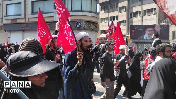 شکوه وداع در تهران؛ تجلی عهد وفاداری
