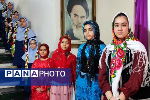 افتتاحیه جشنواره فرهنگی هنری ماها در دبستان قدر بهارستان۲