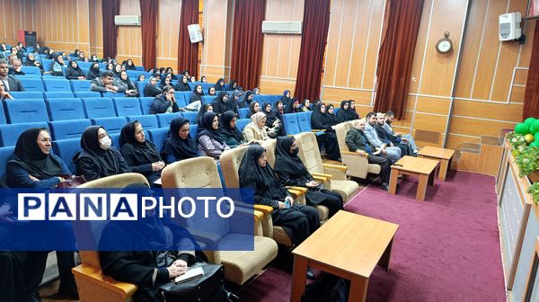 برگزاری طرح یاریگران زندگی در کانون ملائک شهرستان قرچک 