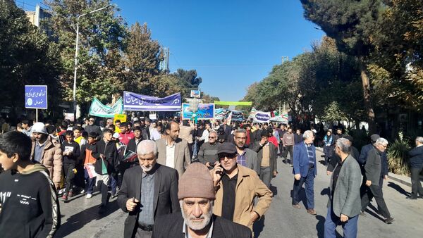 گذری بر ۱۳ آبان نیشابور 