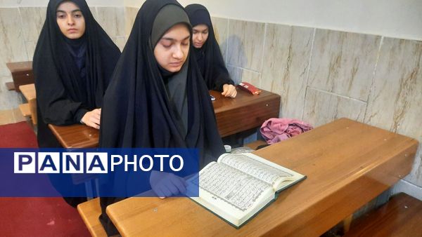 مسابقات قرآن در دارالقرآن امام حسین (ع) ناحیه شش مشهد 