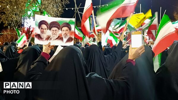 هر شب، حماسه‌ای از جنسِ اتحاد در میدان شهدا