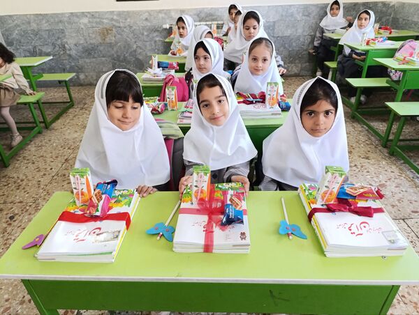 جشن شکوفه ها در مدارس خراسان شمالی