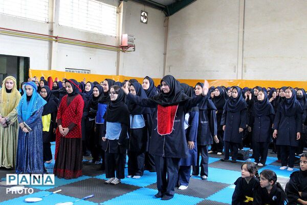 افتتاحیه المپیاد ورزشی درون مدرسه ای در آموزشگاه طریقت