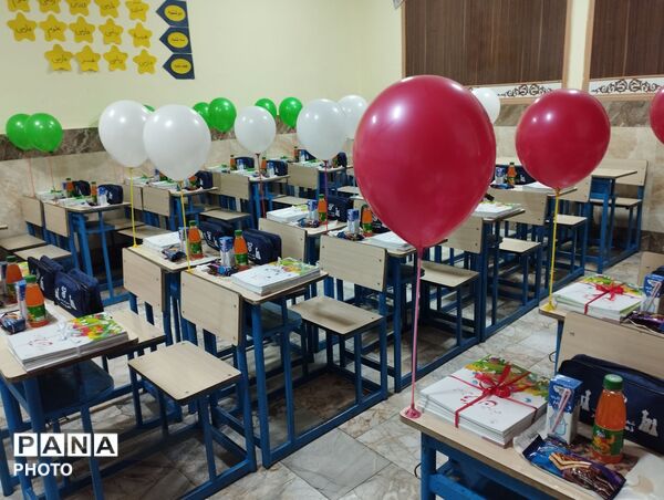 برگزاری جشن شکوفه ها در دبستان امامت ناحیه دو