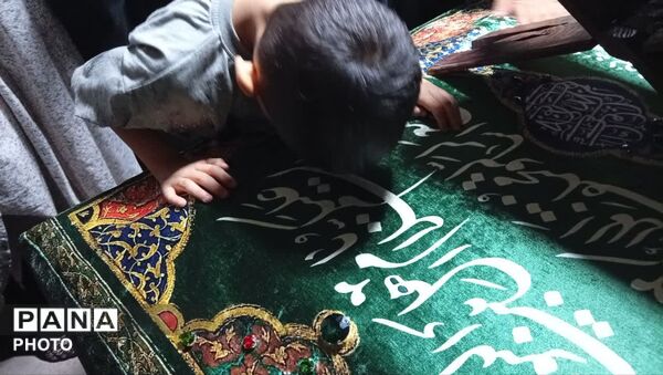 جشن سالروز میلاد عقیله بنی هاشم با حضور دختران شهدا همنام «زینب» در قم