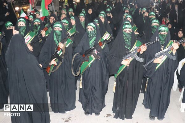 رزمایش اقتدار با حضور گردان‌های جانفدا در نسیم‌شهر