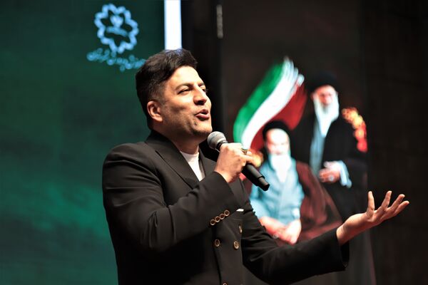 همایش بزرگ تجلیل از معلمان نمونه شهر تهران توسط وزیر آموزش و پرورش