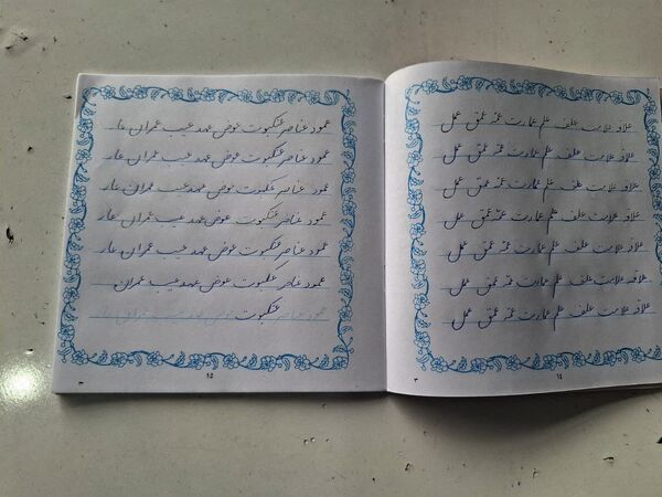 کلاس هنر خط و زیبایی شناسی  در دبیرستان دخترانه شهید رستمرودی ورامین