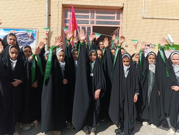 جشن نیمه شعبان در دبستان خدیجه کبری ابرکوه