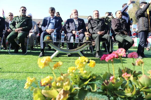زنگ انقلاب در یزد طنین انداز شد
