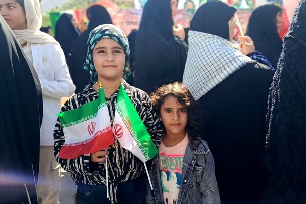 ندای قلب های تپنده مردم میانکوه در میدان