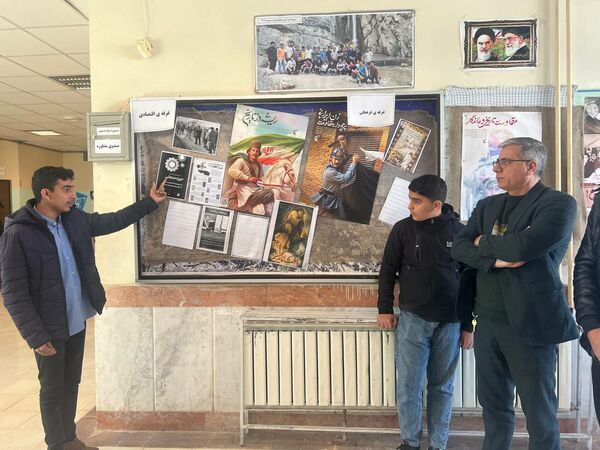 افتتاحیه نمایشگاه مدرسه انقلاب هنرستان فارابی