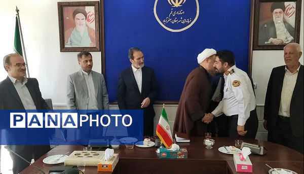 تقدیر امام جمعه جعفرآباد قم از خدمات پلیس