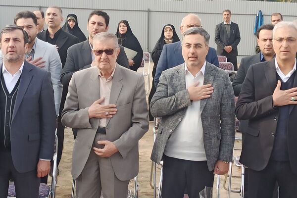 خشتِ بنای مدرسه ۱۸ کلاسه در شهرری گذاشته شد
