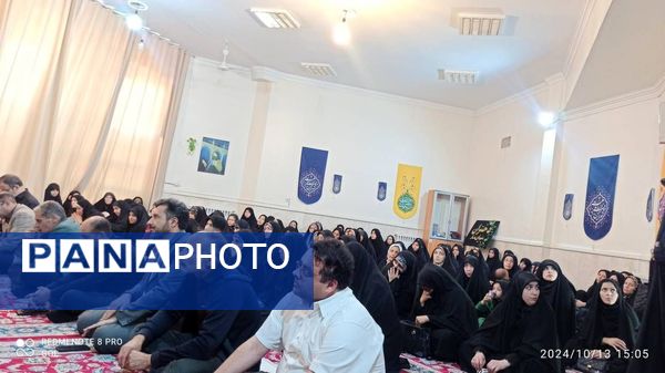 جلسه انجمن اولیا و مربیان در دبستان هیات امنایی قرآنی مبین شهرستان شیروان