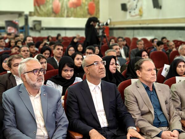 آیین گرامیداشت هفته معلم درکرمانشاه