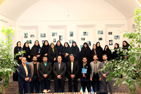 نشست مدیران سازمان دانش آموزی و رابطین پانا استان یزد