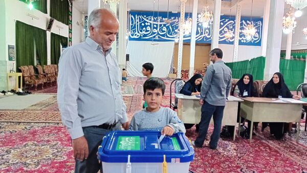 حضور در انتخابات؛ سیلی به استکبار است