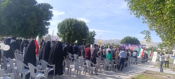 راهپیمایی دشمن‌شکن ۲۲ بهمن در بستک؛ نماد وحدت و همدلی مردم