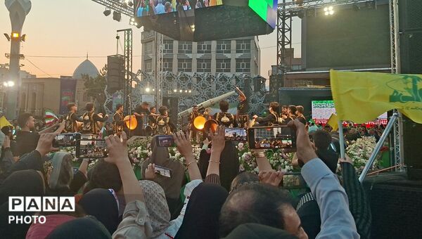 تجدید بیعت میلیونی مردم با رهبری در جشنی باشکوه به مناسبت عید غدیر