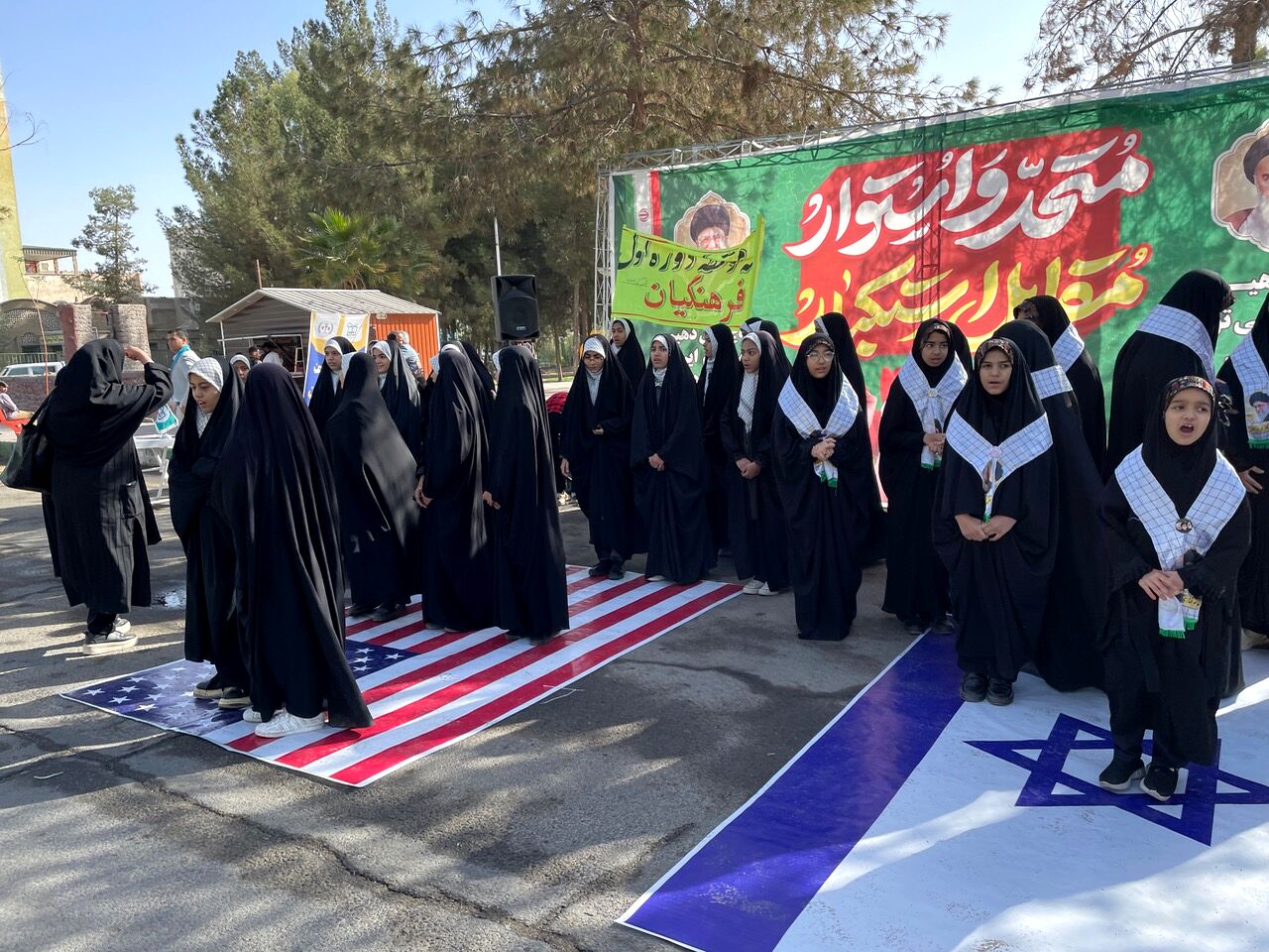 راهپیمایی 13 آبان در زاهدان برگزار شد