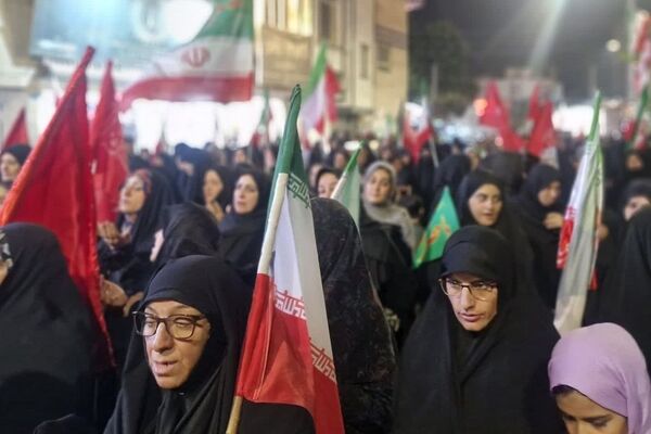 صد و چهل و دومین شب  استقامت مردم فردیس در خیابان‌ها
