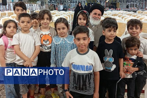 همایش خانوادگی زیر سقف آرامش در مصلی نسیم‌شهر