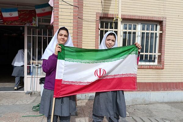 طنین زنگ انقلاب در مدارس شهرستان شهریار 