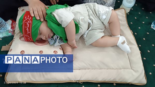 زمزمه‌های «یا علی‌اصغر(ع)» در مصلی زنجان طنین‌انداز شد