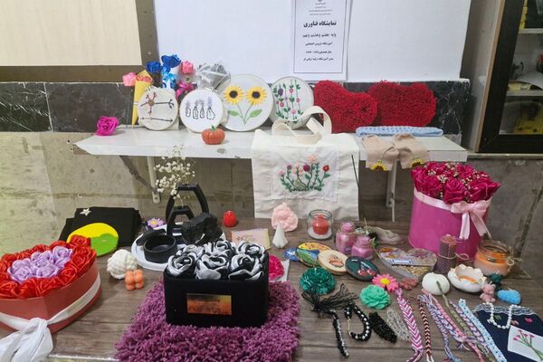 جشن خلاقیت دانش‌آموزان در نمایشگاه فناوری مدرسه پروین اعتصامی