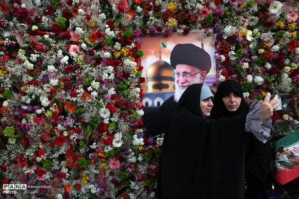 اجتماع بزرگ «ایران امام رضا»