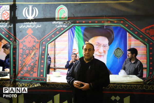  اجتماع باشکوه خانواده‌های شاهد و ایثارگر در تجدید میثاق با ولایت