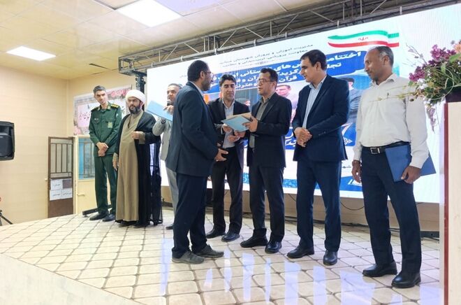 میناب در قله قرآن، عترت و نماز