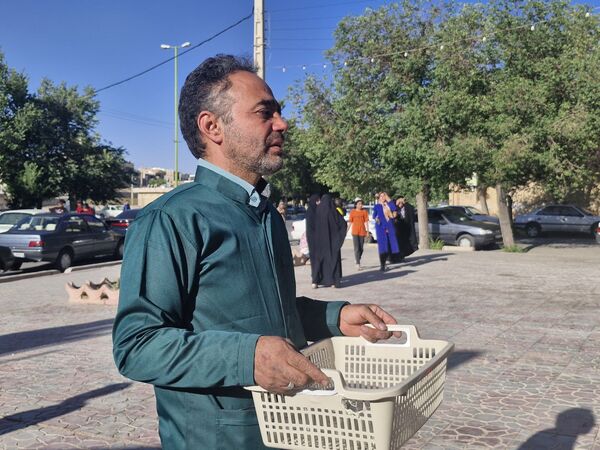 مراسم دعای روز عرفه در شهرستان بروجن 