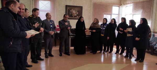 تفدیر سازمان دانش‌آموزی همدان از مدارس فعال تشکیلاتی پیشتازان